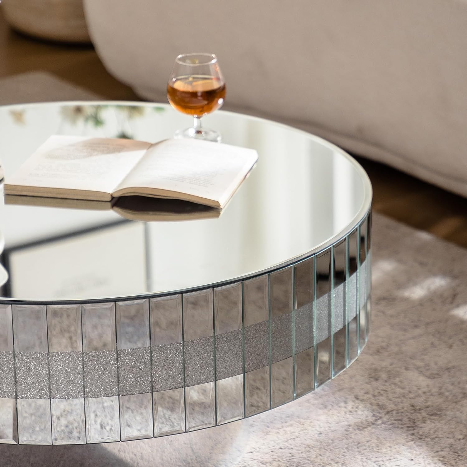 Silver Mirrored Coffee Table, 30.9" Round