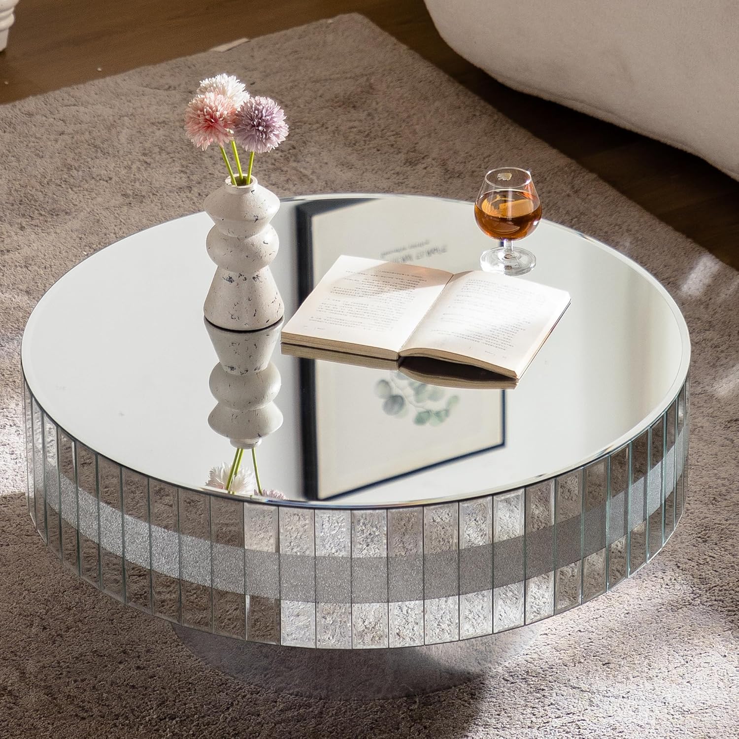 Silver Mirrored Coffee Table, 30.9" Round
