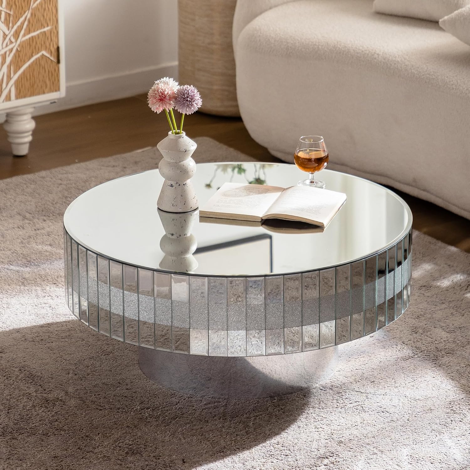 Silver Mirrored Coffee Table, 30.9" Round
