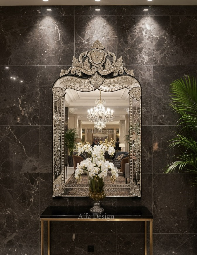 Sandy Model Wall Venetian Mirror