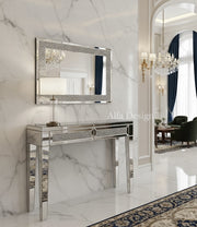 Decorative Wall Mirror With Crushed Diamond Table