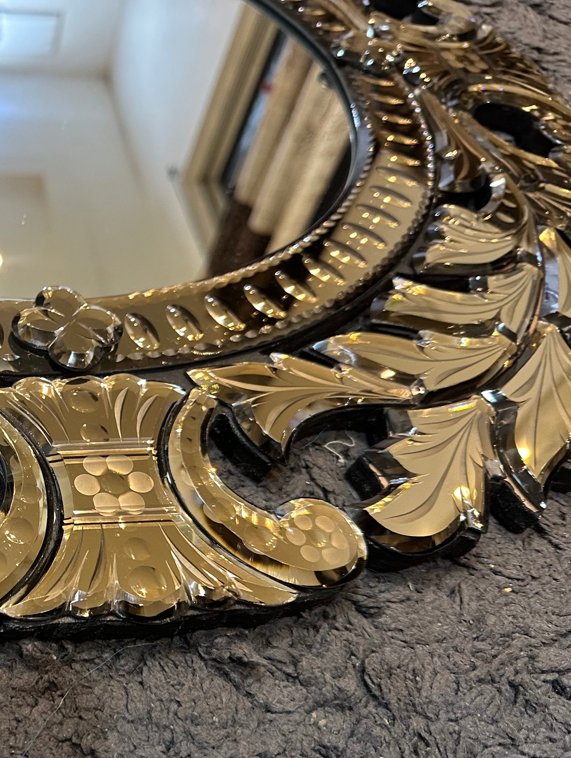 Round Venetian Antique Wall Mirror Italian Finished
