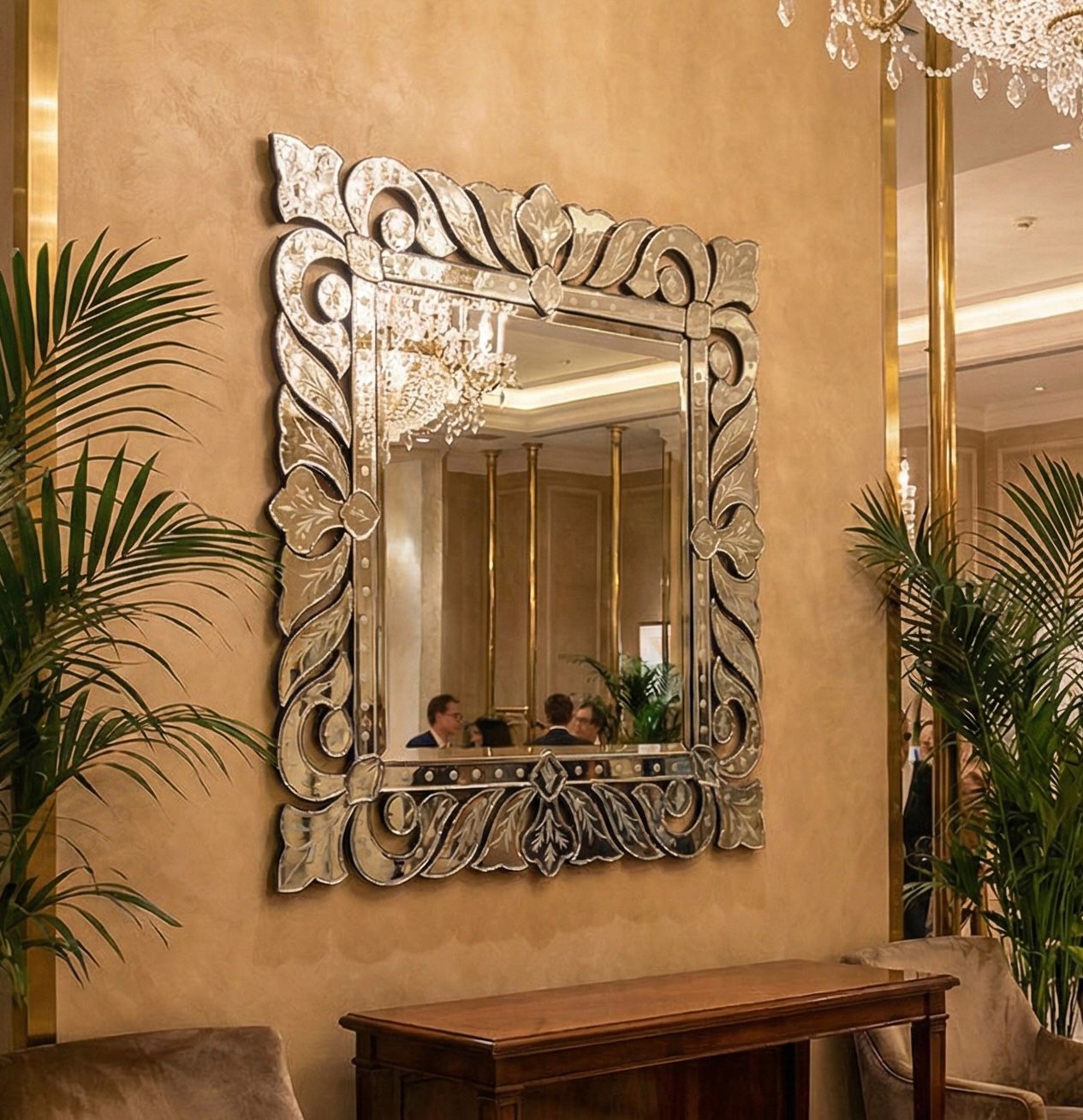 Wall Square Venetian Round Mirror