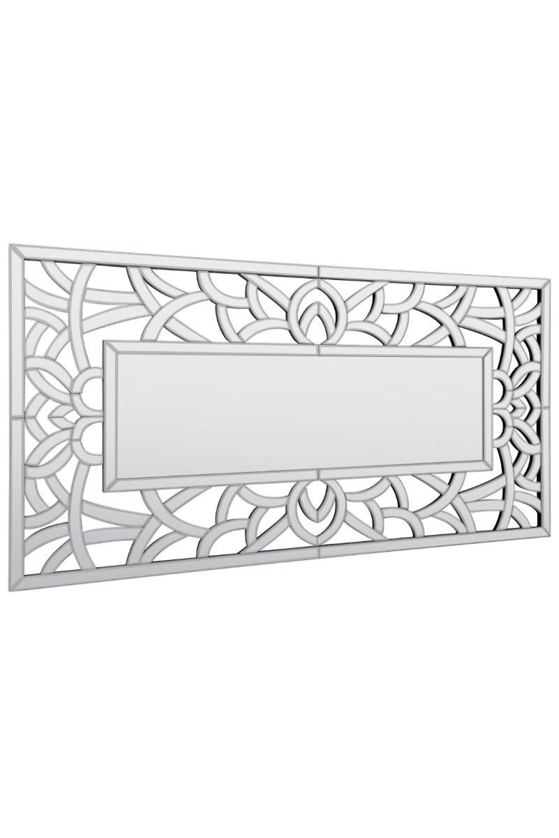 Distinctive style Venetian Mirror
